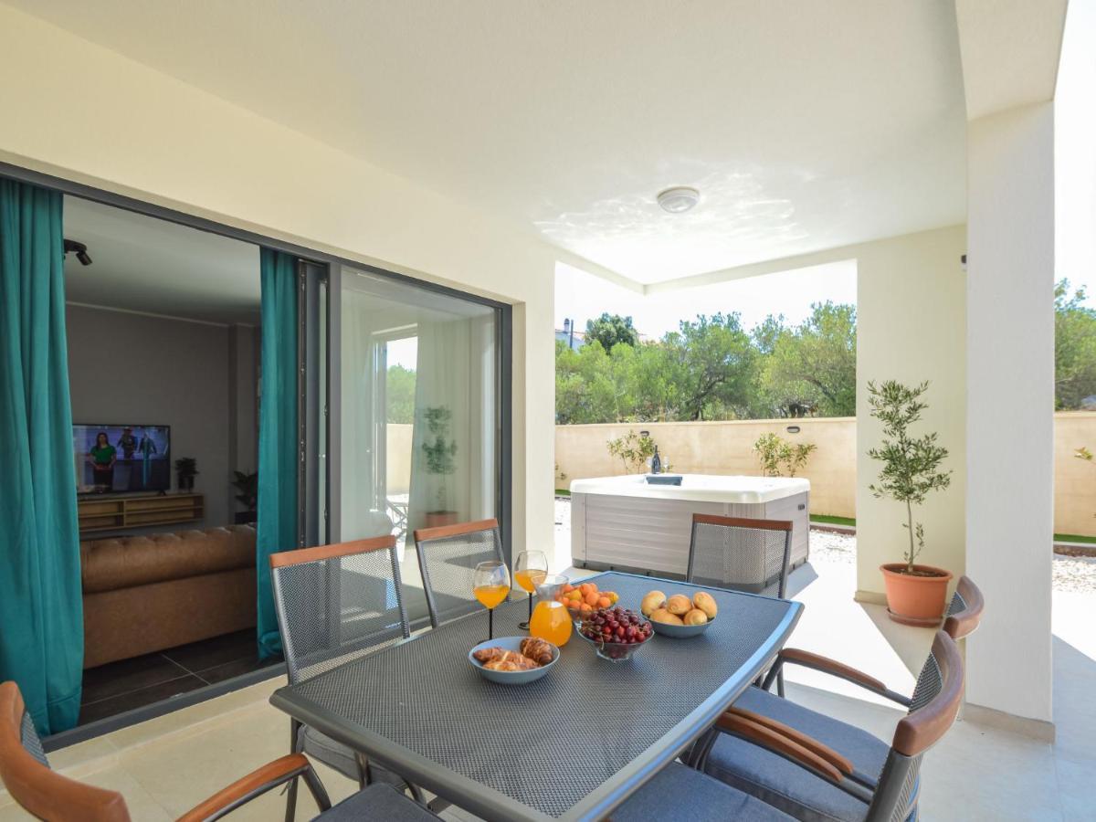 Villa Prova 1 By Interhome 耶泽拉 外观 照片